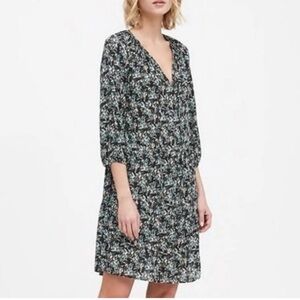 Floral V-Neck Dress Banana Republic